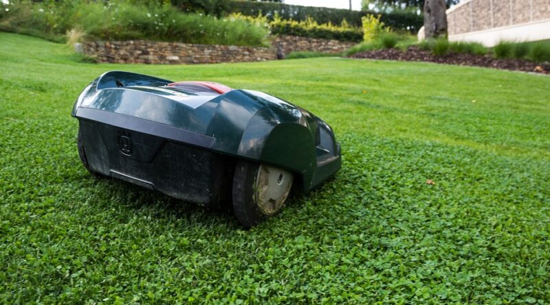 Robotfűnyíró telepítés és annak előnyei